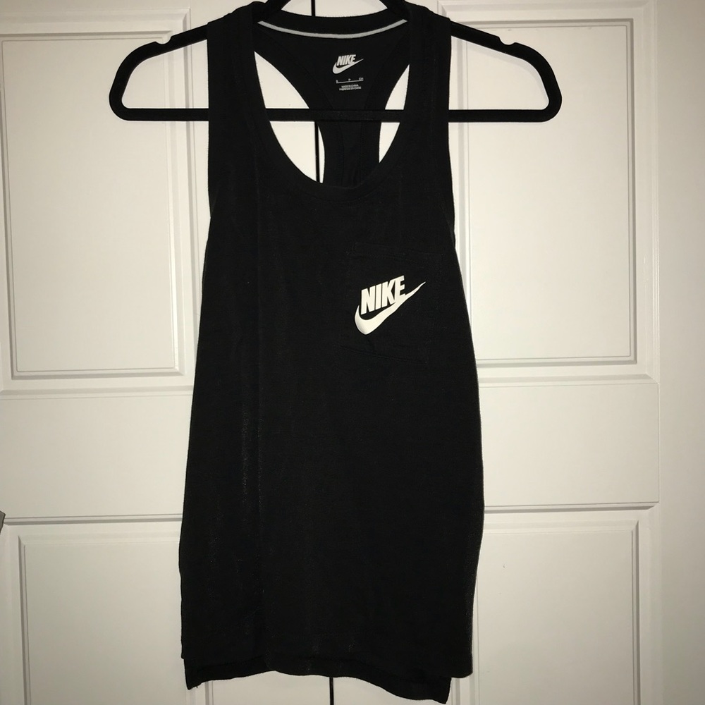 Nike racerback tank top w/ pocket, black legend